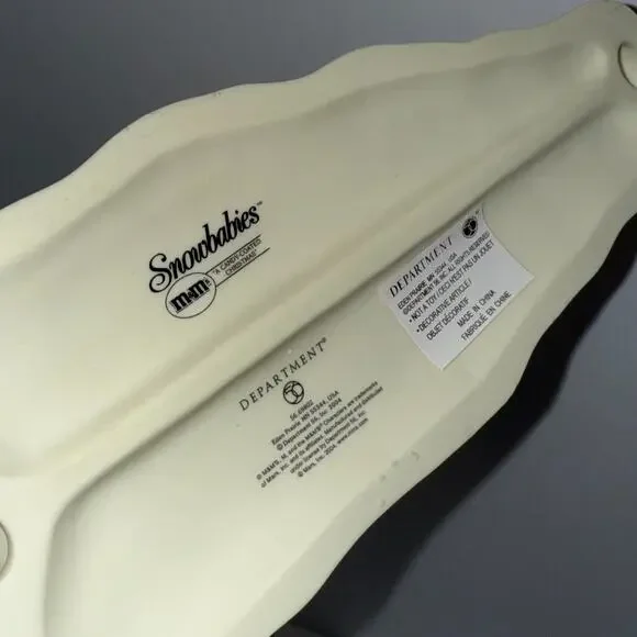 Department 56 Snowbabies M&M's "A Candy-Coated Christmas" - The Guest Collection - Picture 11 of 11